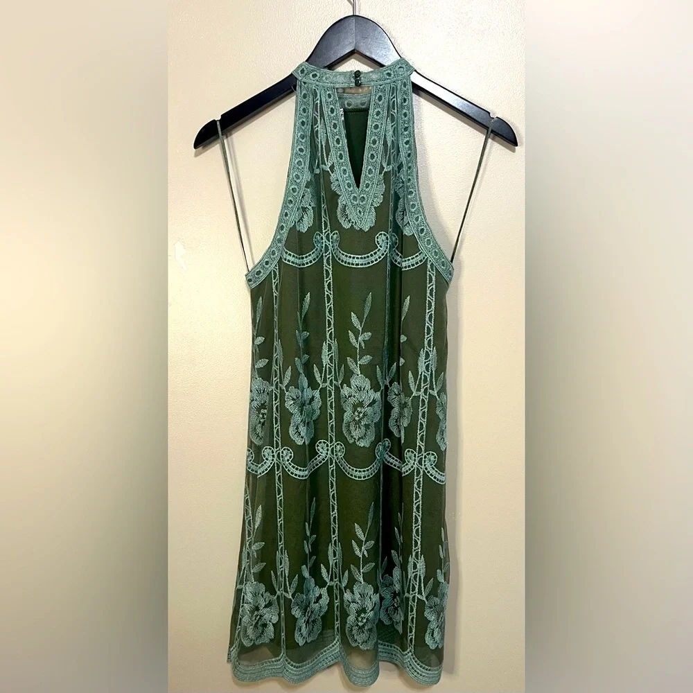 Cloud Ten Green and Slate Blue Lace Halter Dress with Scalloped Detail Size S